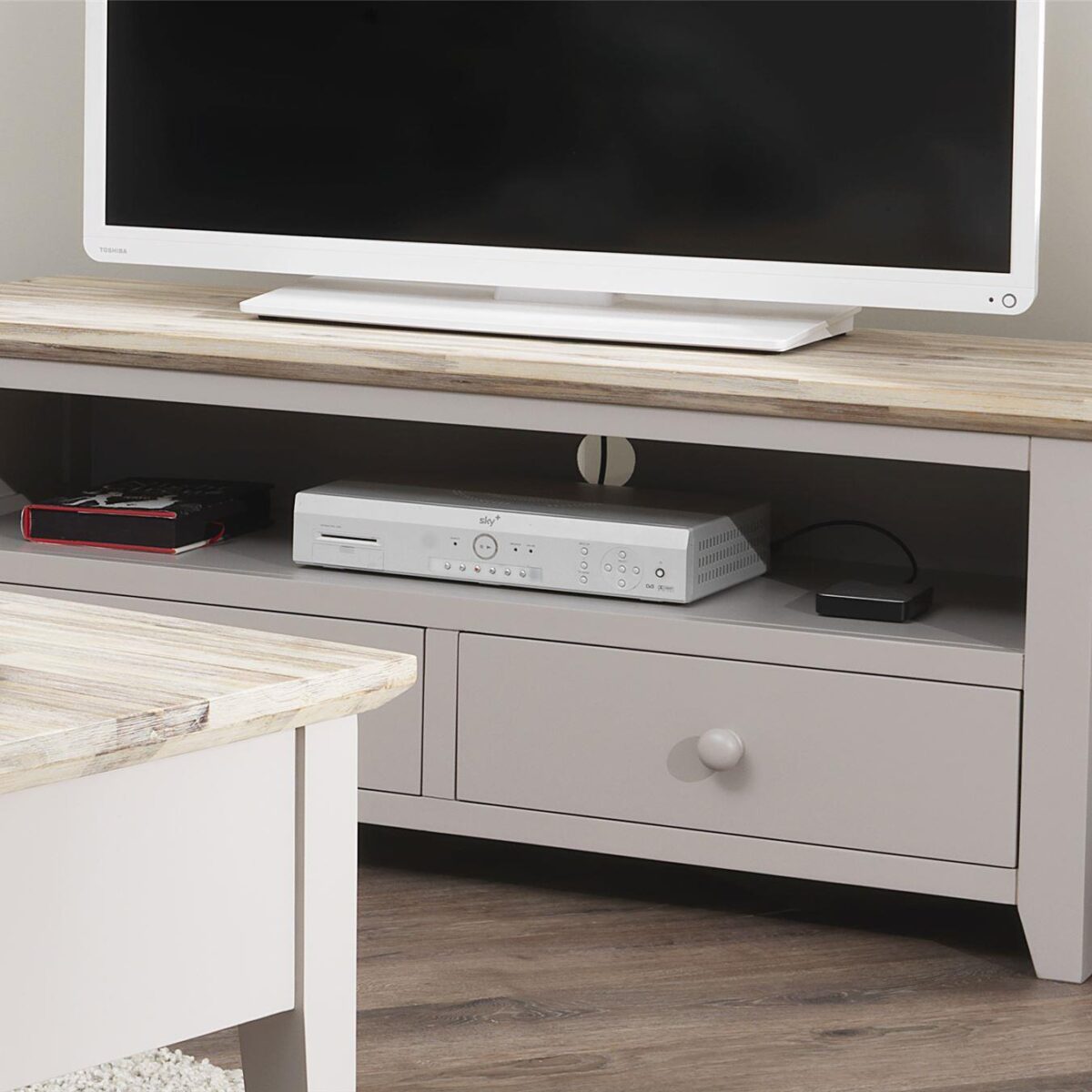 Florence truffle TV unit