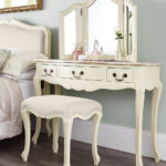 Juliette Shabby chic champagne dressing table