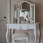 Romance True White Vintage Triple Dressing Table Mirror