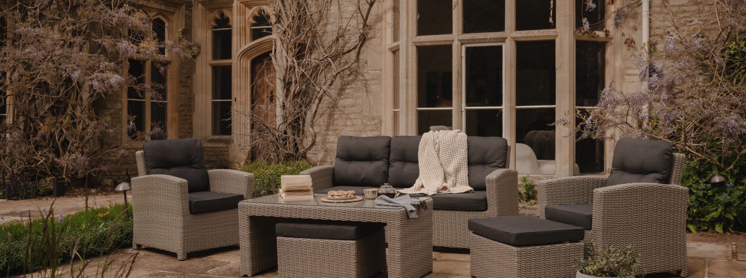 Cannock Outdoor Lounging Set